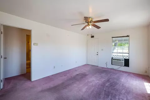 Living - 414 E Lincoln Ave, Escondido, CA 92026 photo 3 of 4