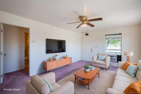 Living - 414 E Lincoln Ave, Escondido, CA 92026 photo 2 of 4