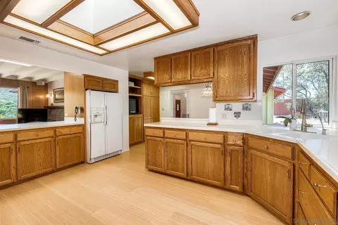 Kitchen - 15525 Lyons Vly, Jamul, CA 91935 photo 6 of 7