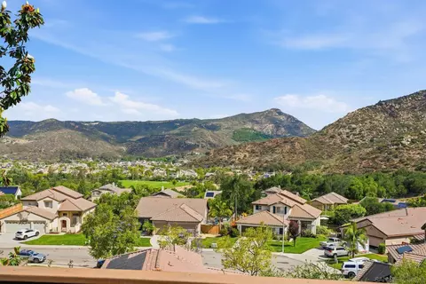 View/Area - 3234 Meadow Grass Ln, Escondido, CA 92027 photo 10 of 10