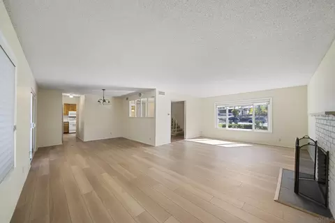 Living - 13740 Sagewood Dr, Poway, CA 92064 photo 1 of 4