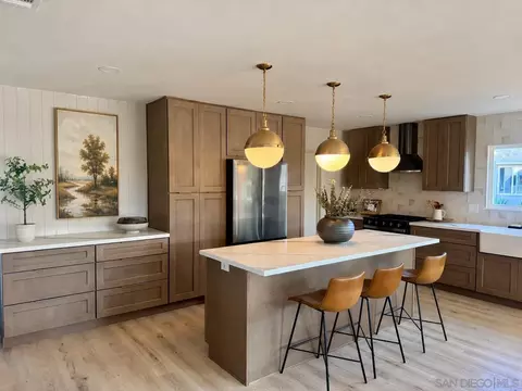 16462 Sarape Dr, San Diego, CA 92128