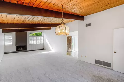 Living - 8575 N La Jolla Scenic Dr, La Jolla, CA 92037 photo 1 of 3