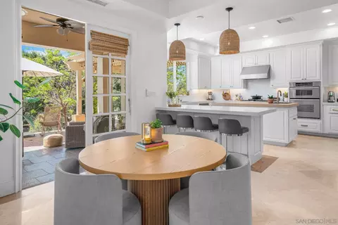 Dining - 41025 Los Ranchos Cir, Temecula, CA 92592 photo 2 of 2