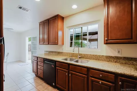 Kitchen - 8028 Woodpecker Way, Santee, CA 92071 photo 3 of 5