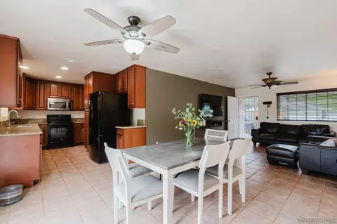 Dining - 8028 Woodpecker Way, Santee, CA 92071 photo 3 of 3