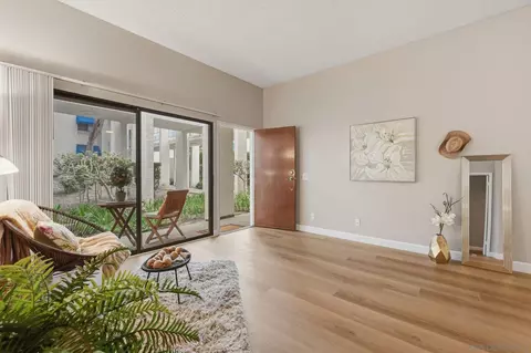 8320 Regents Rd #1I, San Diego, CA 92122