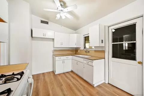 Kitchen - 927 Gray, El Cajon, CA 92020 photo 2 of 4