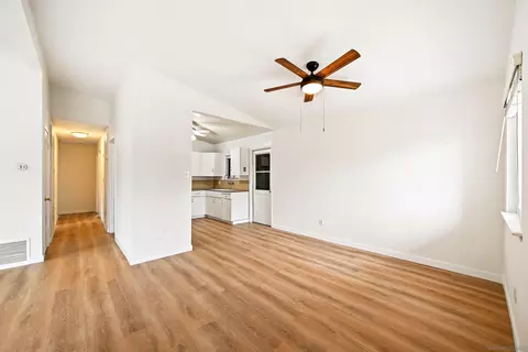 Living - 927 Gray, El Cajon, CA 92020 photo 9 of 9