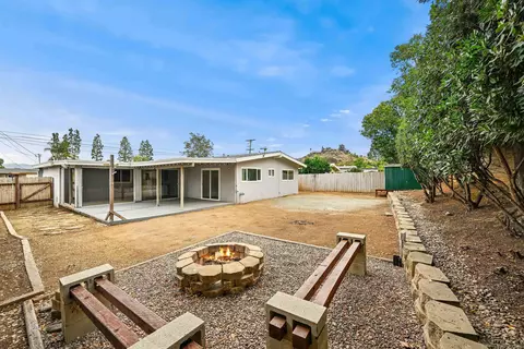 Exterior - 927 Gray, El Cajon, CA 92020 photo 3 of 8