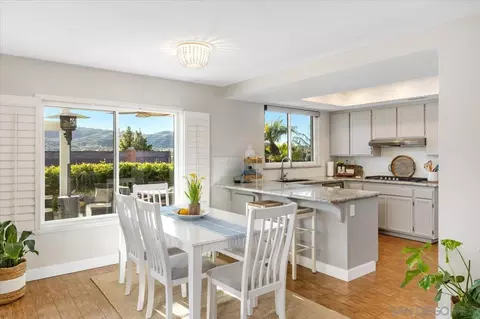 Dining - 962 Chardonney Way, Escondido, CA 92029 photo 3 of 4