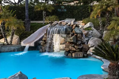 Exterior - 962 Chardonney Way, Escondido, CA 92029 photo 15 of 18