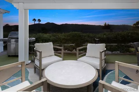 Exterior - 962 Chardonney Way, Escondido, CA 92029 photo 16 of 18