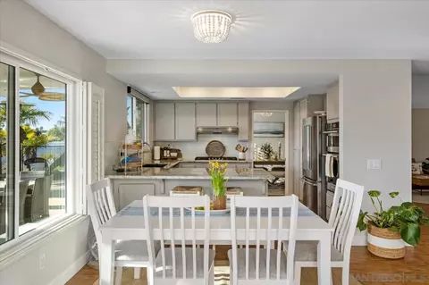 Dining - 962 Chardonney Way, Escondido, CA 92029 photo 4 of 4