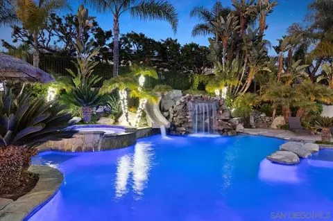 Exterior - 962 Chardonney Way, Escondido, CA 92029 photo 13 of 18