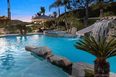 Exterior - 962 Chardonney Way, Escondido, CA 92029 photo 14 of 18