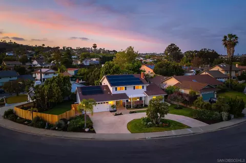 1820 Bienvenida Cir, Carlsbad, CA 92008
