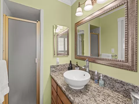 Bath - 672 Brockwood Dr, El Cajon, CA 92021 photo 2 of 2