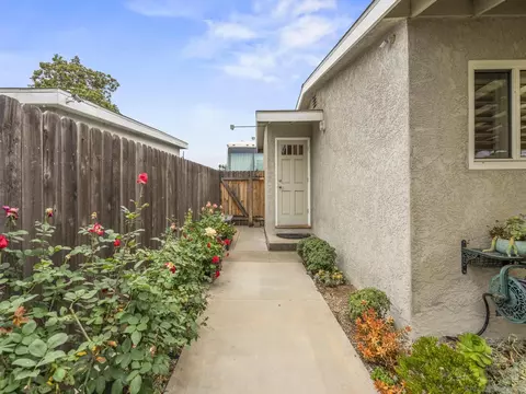Exterior - 672 Brockwood Dr, El Cajon, CA 92021 photo 8 of 13