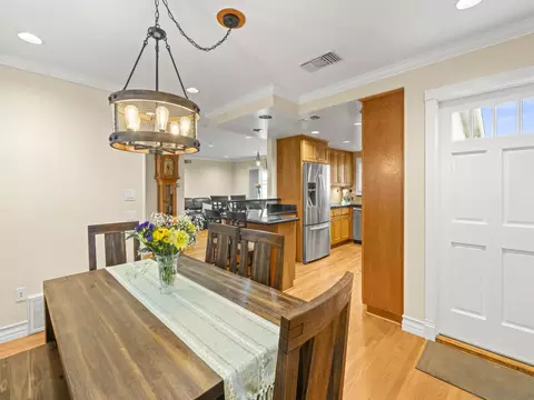 Entry Way - 672 Brockwood Dr, El Cajon, CA 92021 photo 1 of 1