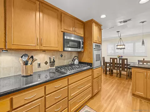 Kitchen - 672 Brockwood Dr, El Cajon, CA 92021 photo 1 of 4