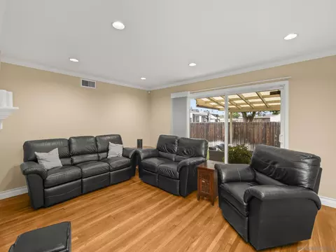 Living - 672 Brockwood Dr, El Cajon, CA 92021 photo 3 of 3