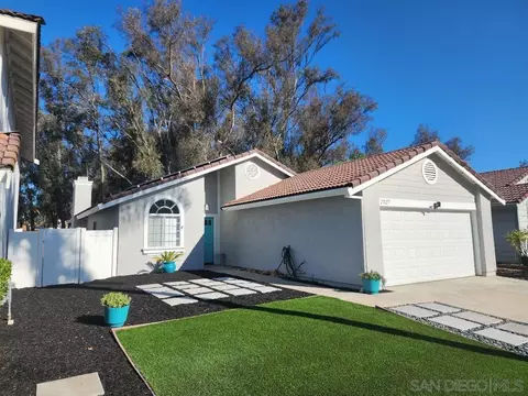 2327 Lake Frst, Escondido, CA 92026