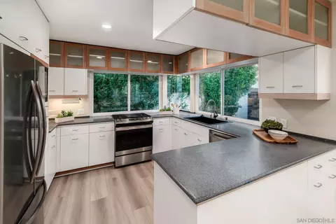 Kitchen - 219 11th St, Del Mar, CA 92014 photo 2 of 2