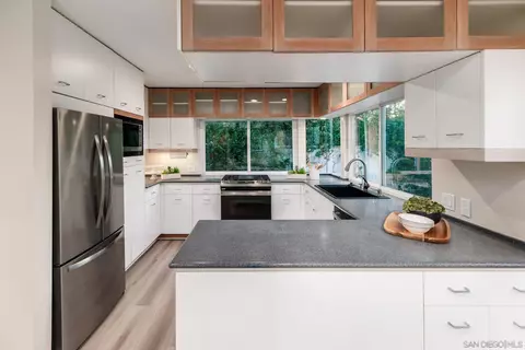 Kitchen - 219 11th St, Del Mar, CA 92014 photo 1 of 2