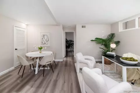 Dining - 219 11th St, Del Mar, CA 92014 photo 5 of 5