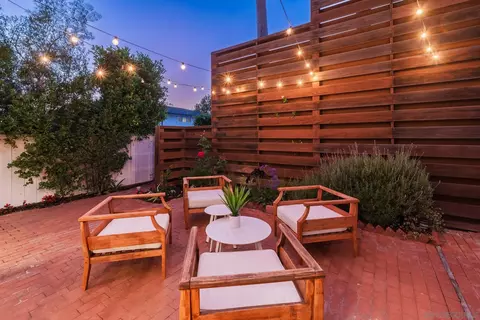 Exterior - 219 11th St, Del Mar, CA 92014 photo 7 of 9