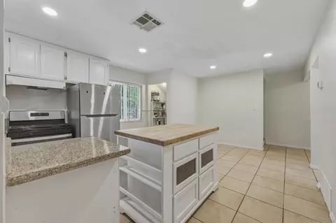 Kitchen - 29909 Oak Dr, Campo, CA 91906 photo 2 of 3