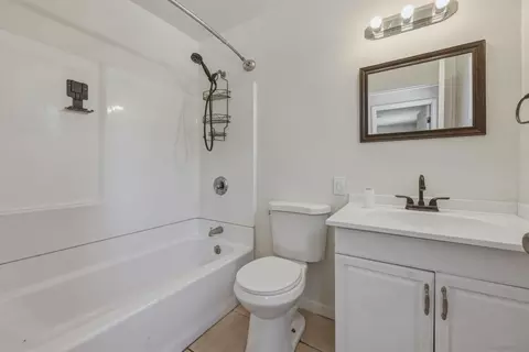 Bath - 29909 Oak Dr, Campo, CA 91906 photo 2 of 2