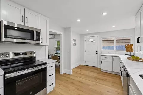 Kitchen - 316 4th, Ramona, CA 92065 photo 5 of 6