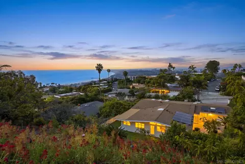 View/Area - 7202 Via Capri, La Jolla, CA 92037 photo 1 of 7