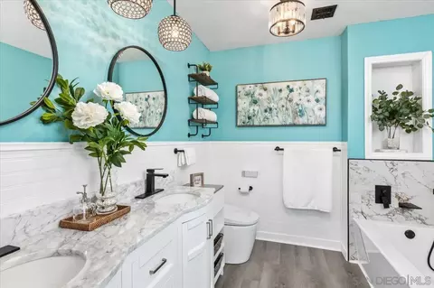 7008 San Bartolo St #27, Carlsbad, CA 92011