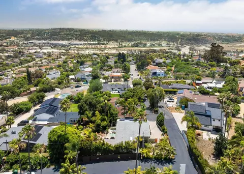 View/Area - 1858 Laurel Rd, Oceanside, CA 92054 photo 7 of 8