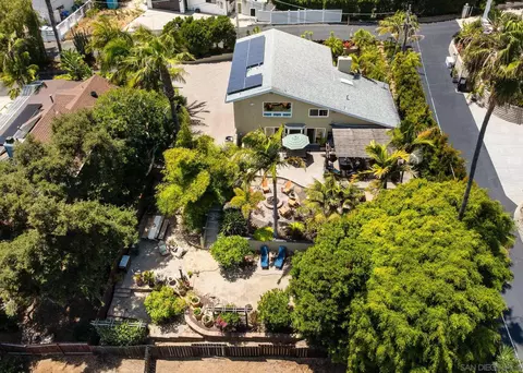 View/Area - 1858 Laurel Rd, Oceanside, CA 92054 photo 6 of 8