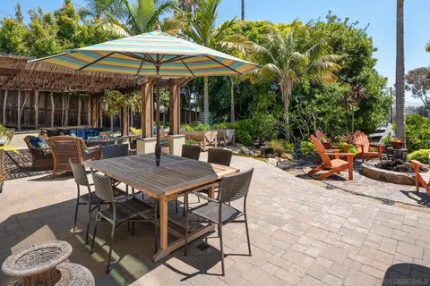 Exterior - 1858 Laurel Rd, Oceanside, CA 92054 photo 13 of 31