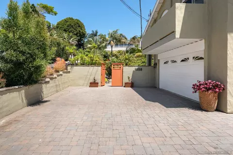 Exterior - 1858 Laurel Rd, Oceanside, CA 92054 photo 4 of 31