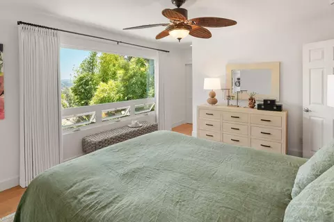 Bedroom - 1858 Laurel Rd, Oceanside, CA 92054 photo 2 of 5