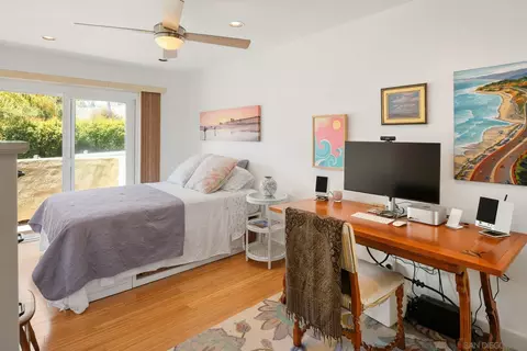 Bedroom - 1858 Laurel Rd, Oceanside, CA 92054 photo 4 of 5