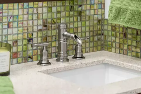 Bath - 1858 Laurel Rd, Oceanside, CA 92054 photo 4 of 6