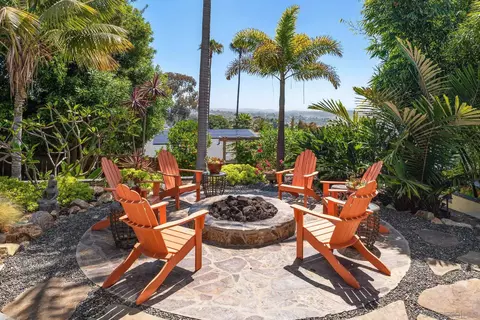 Exterior - 1858 Laurel Rd, Oceanside, CA 92054 photo 10 of 31