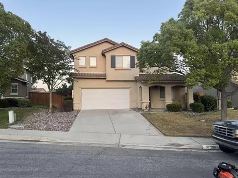 37200 Moonbeam, Murrieta, CA 92563