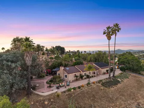 1786 San Pasqual Vly, Escondido, CA 92027