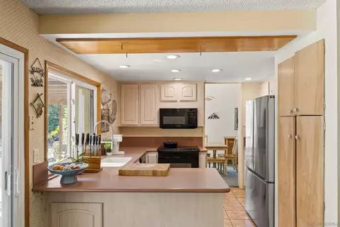 Kitchen - 3549 Via Palma, La Mesa, CA 91941 photo 1 of 3