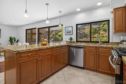 Kitchen - 1716 Bourke Pl, El Cajon, CA 92021 photo 1 of 4