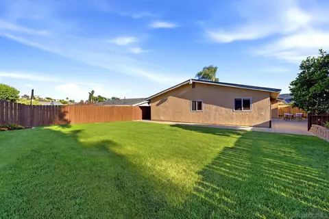 Exterior - 9444 Leticia Dr, Santee, CA 92071 photo 4 of 9