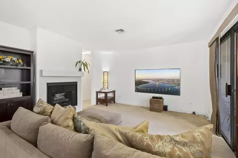 10379 Azuaga St #139, San Diego, CA 92129
